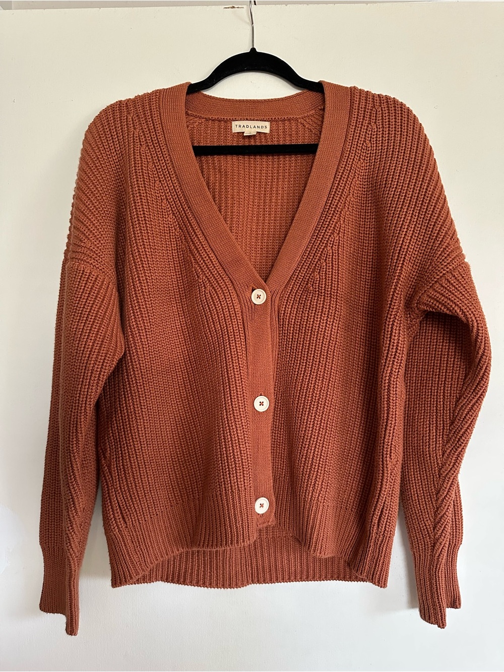 Tradlands Terracotta Ribbed V‑Neck Button Cardigan